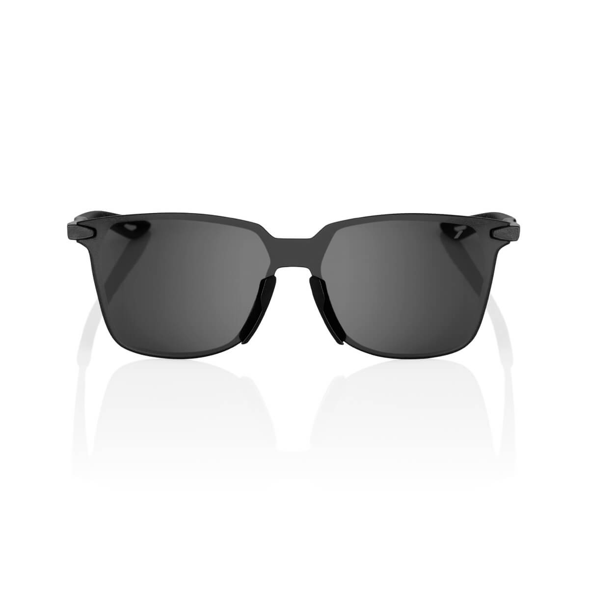 LEGERE Square – Polished Black – Smoke Lens